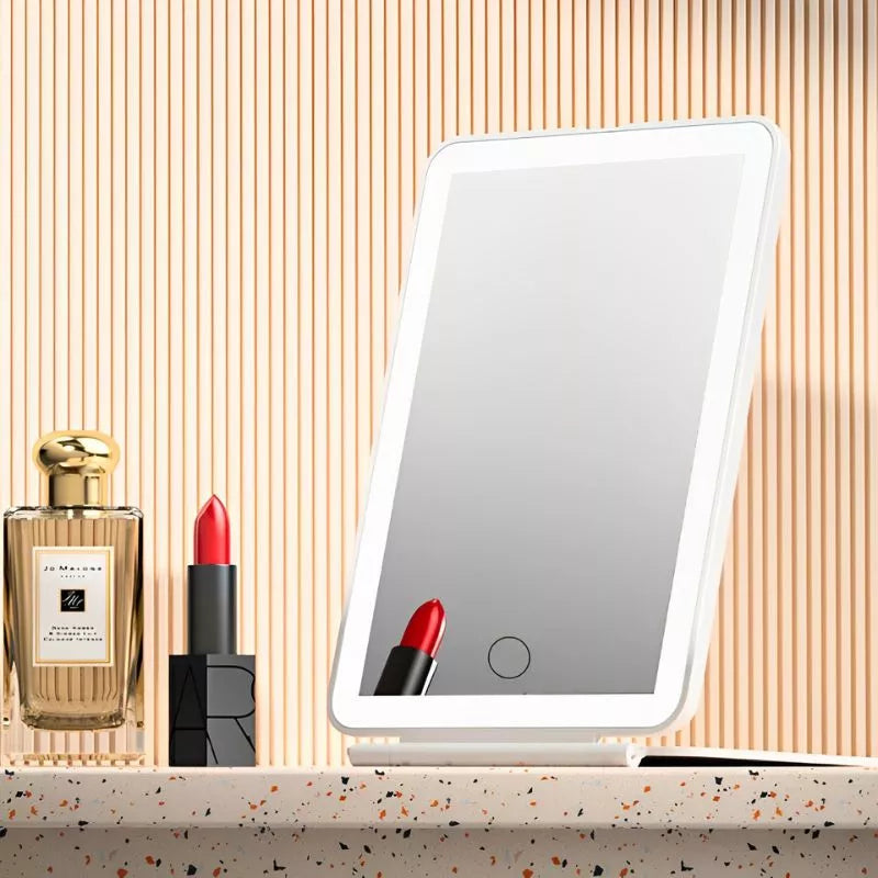 Oglinda make up de calatorie cu 72 led-uri pliabila si reincarcabila