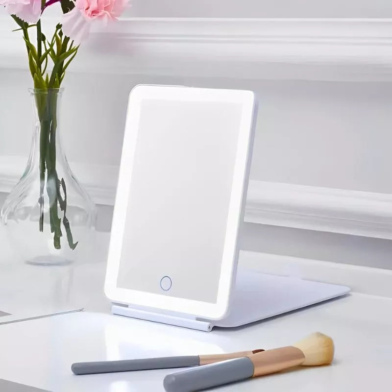 Oglinda make up de calatorie cu 72 led-uri pliabila si reincarcabila