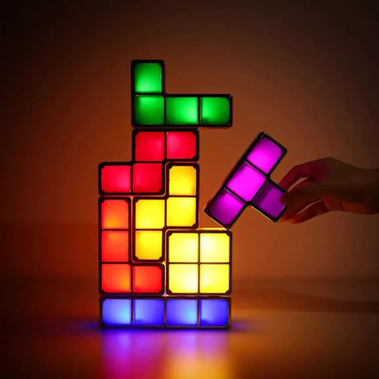 Lampa cu LED-uri in Forme Colorate