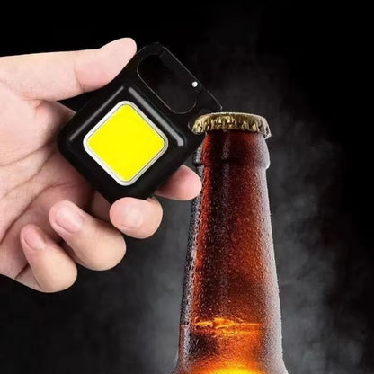Mini lanterna portabila si reincarcabila