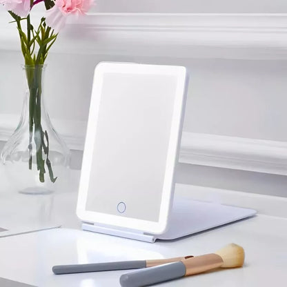 Oglinda make up de calatorie cu 72 led-uri pliabila si reincarcabila